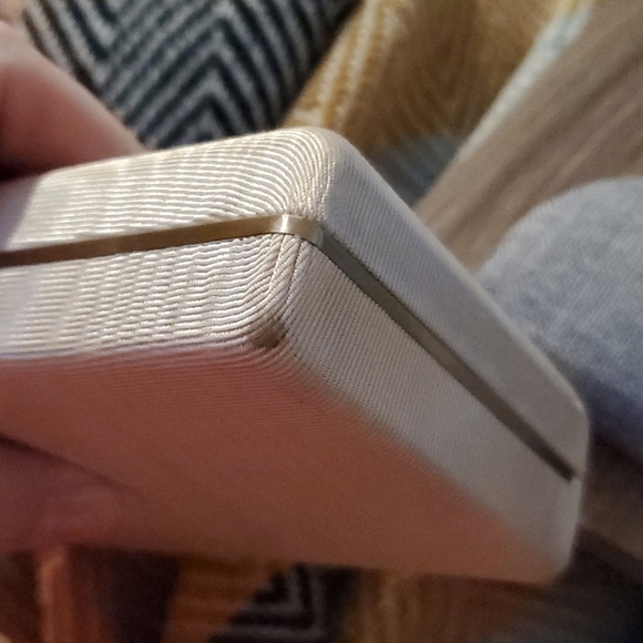 Sale Vintage Investments Bow Pin & Earrings Set - Picture 9 of 13